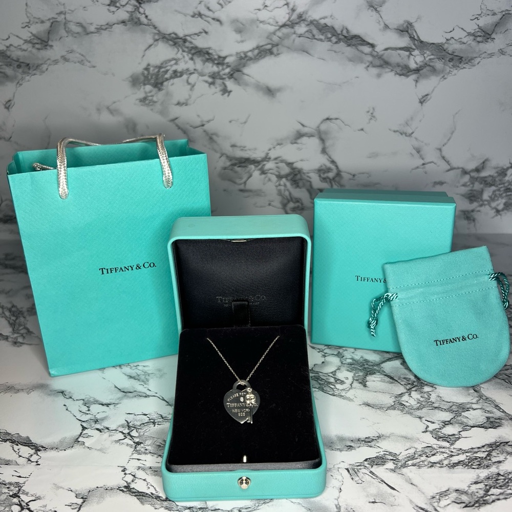 TIFFANY&CO “Return To Tiffany’s” Heart & Key Necklace, Sterling Silver, Diamond